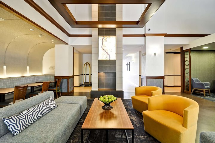 Hotel Interior 14 of 41