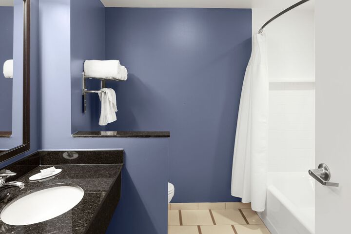 Room 15 of 24
