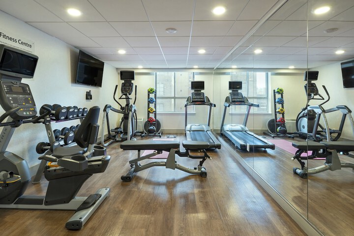 Holiday Inn Express Toronto - Downtown by IHG
