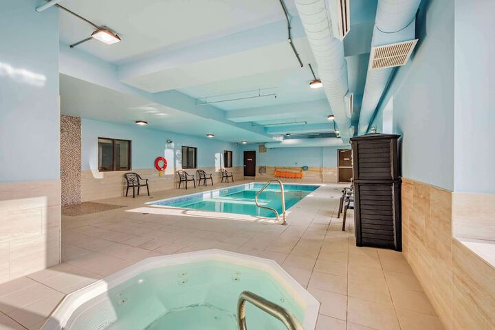 Pool 4 of 40