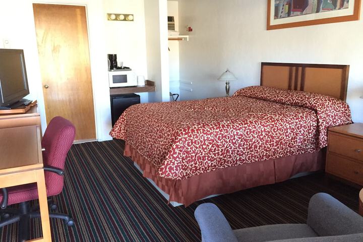 Klamath Motor Lodge