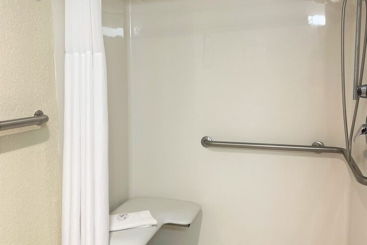 Room 36 of 47