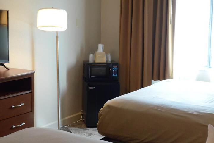 Room 15 of 28