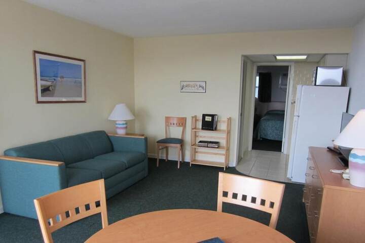 Room 16 of 20