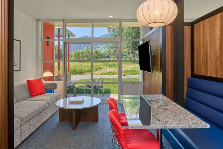 Room 22 of 52