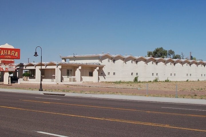 Sahara Inn