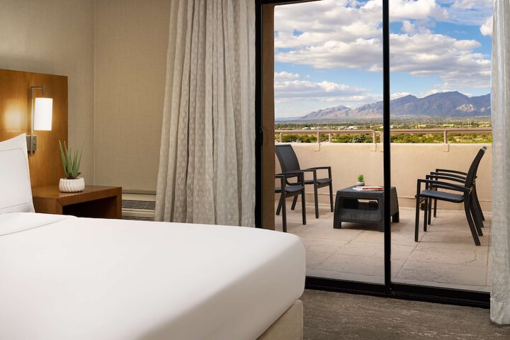 Room 40 of 67