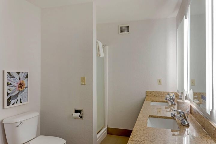 Comfort Inn & Suites Hot Springs Midtown