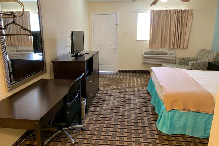 Room 34 of 54