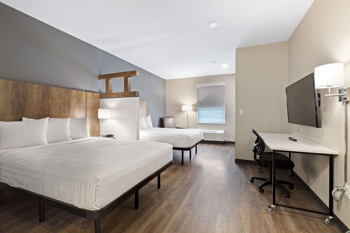 Room 44 of 70