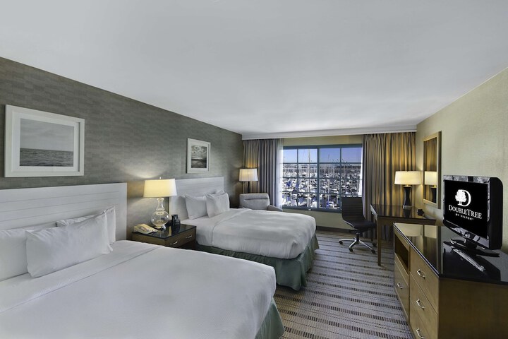 DoubleTree by Hilton San Pedro - Port of Los Angeles