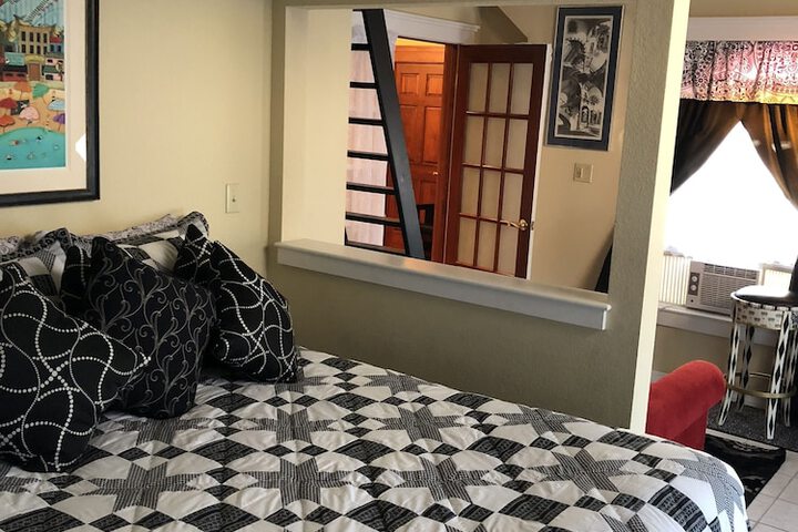 Room 201 of 289