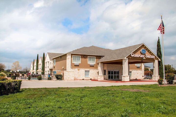 Comfort Suites New Braunfels - San Antonio Area