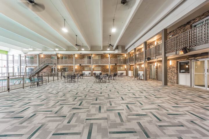 EverSpring Inn & Suites