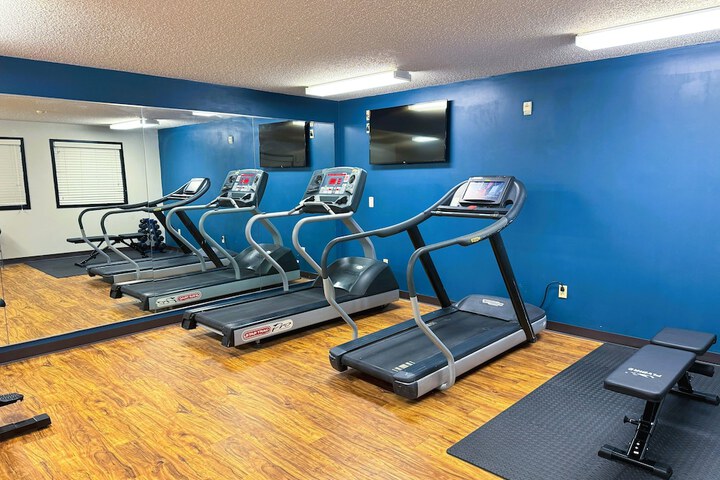 Comfort Inn & Suites Sheboygan I-43