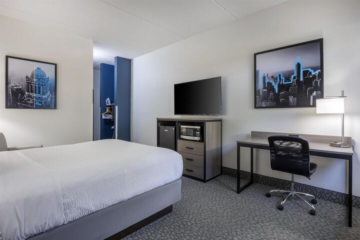 Best Western Bolingbrook Hotel