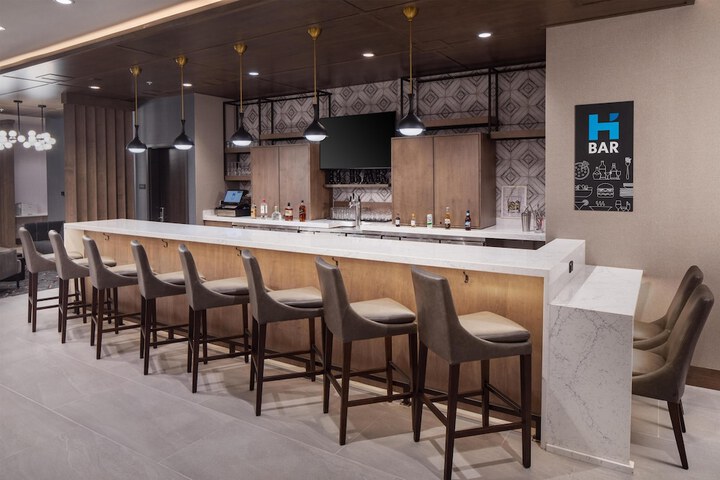 Hyatt House Royal Oak / Birmingham