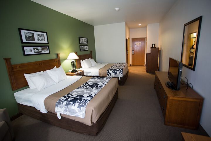 Room 30 of 51