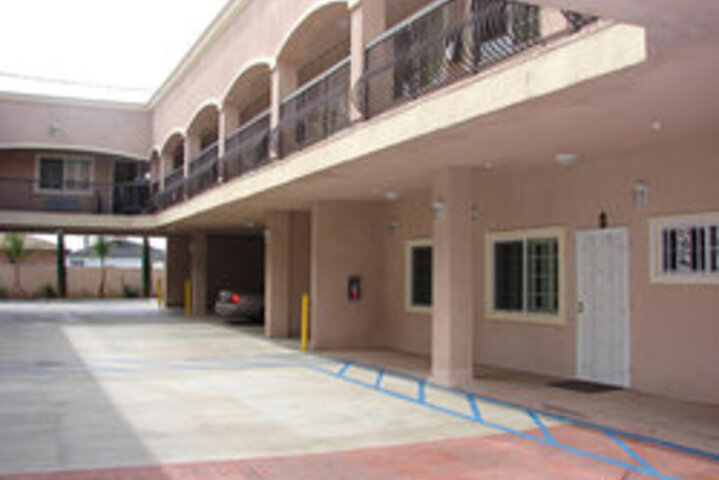 Hotel 4 of 28