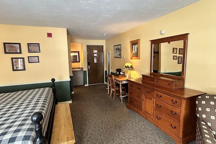 Room 139 of 260