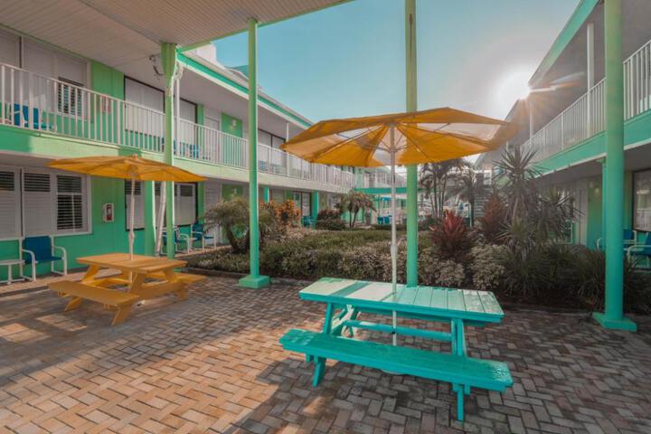 Thunderbird Beach Resort