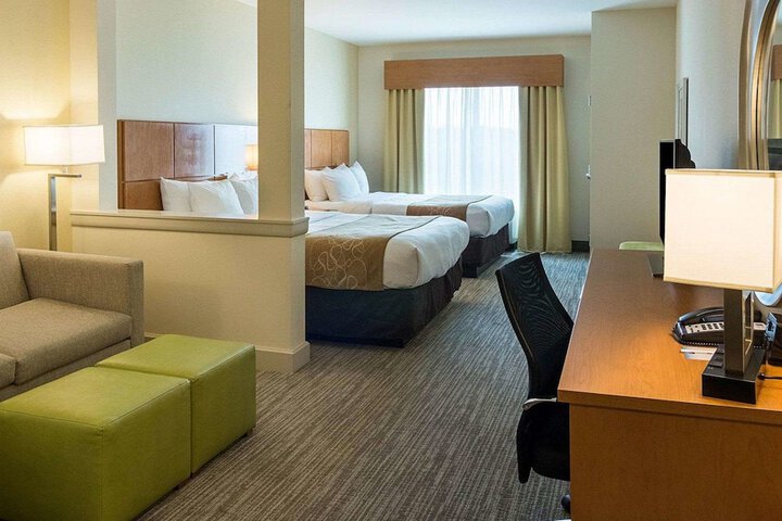 Room 44 of 91