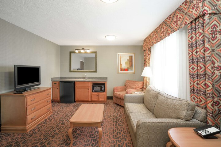 Room 5 of 29