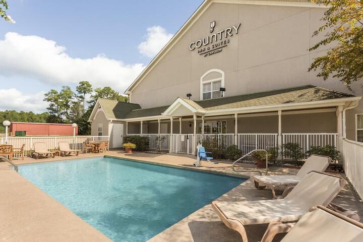 Pool 3 of 16
