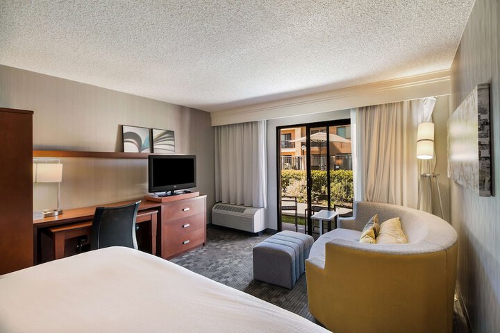 Room 20 of 40
