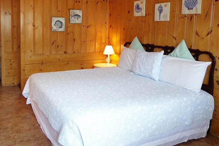 Room 20 of 36