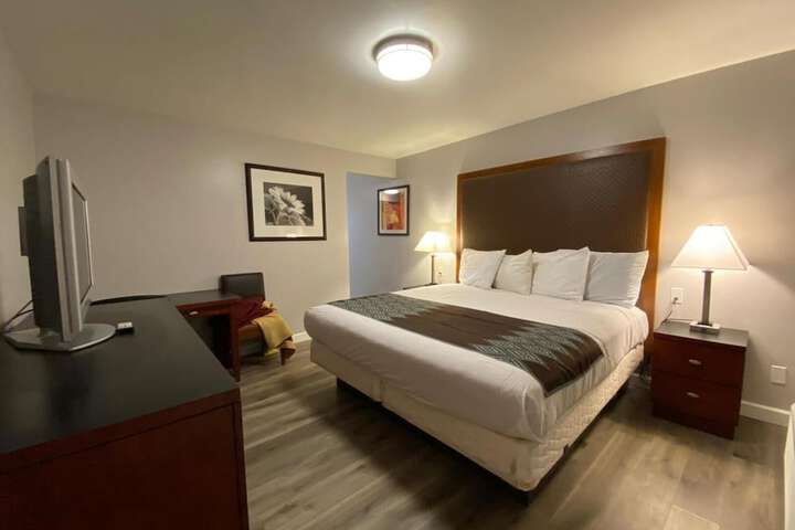 Room 29 of 33