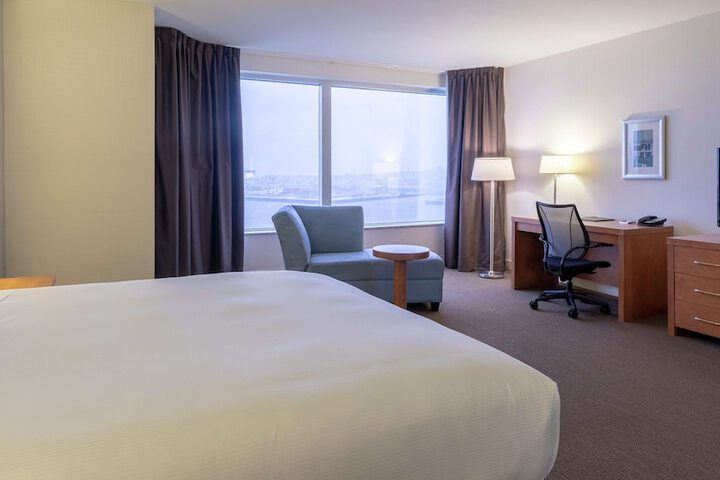 Room 36 of 60