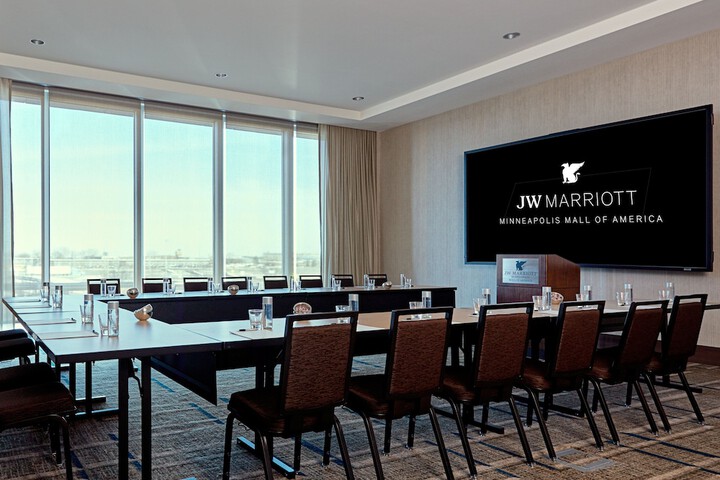 JW Marriott Minneapolis Mall of America