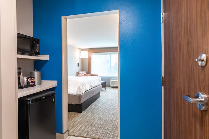 Room 26 of 61