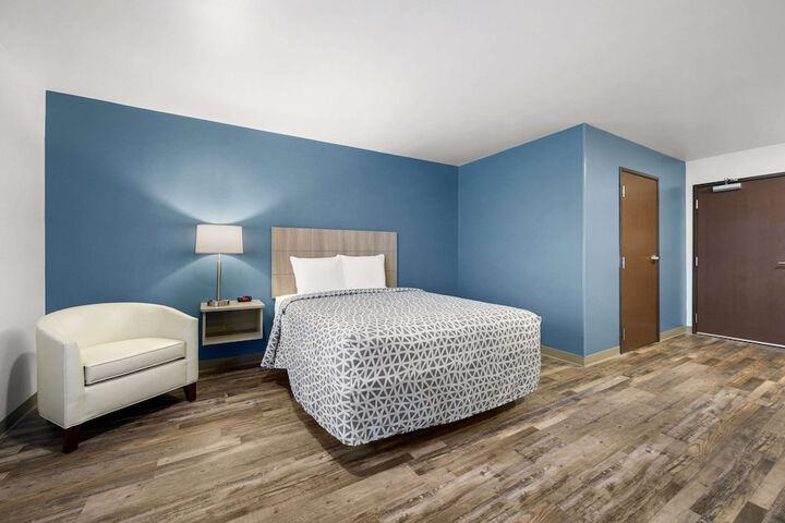Room 44 of 50