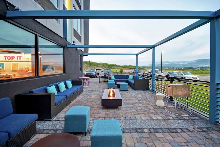 Terrace/Patio 42 of 43