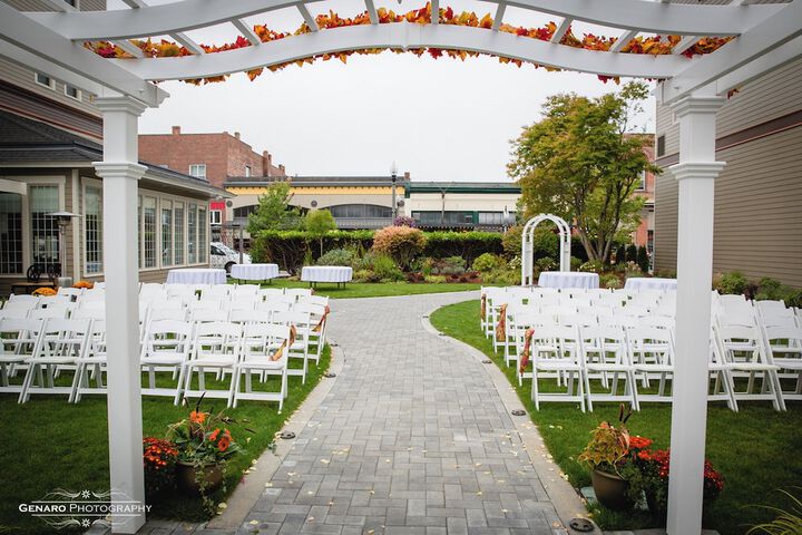 Majestic Inn & Spa