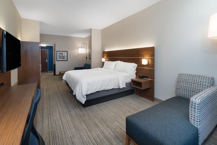 Room 14 of 44