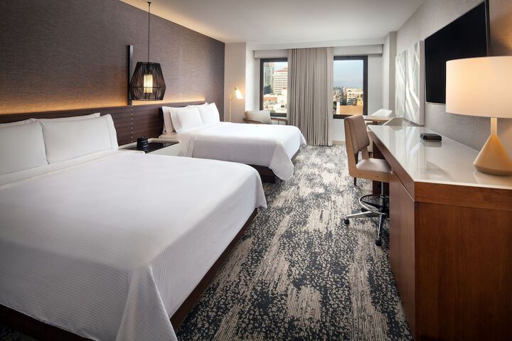 Room 50 of 110