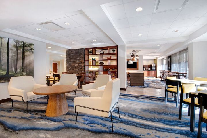 Hotel Interior 11 of 42