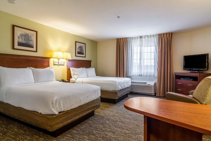 Room 32 of 60