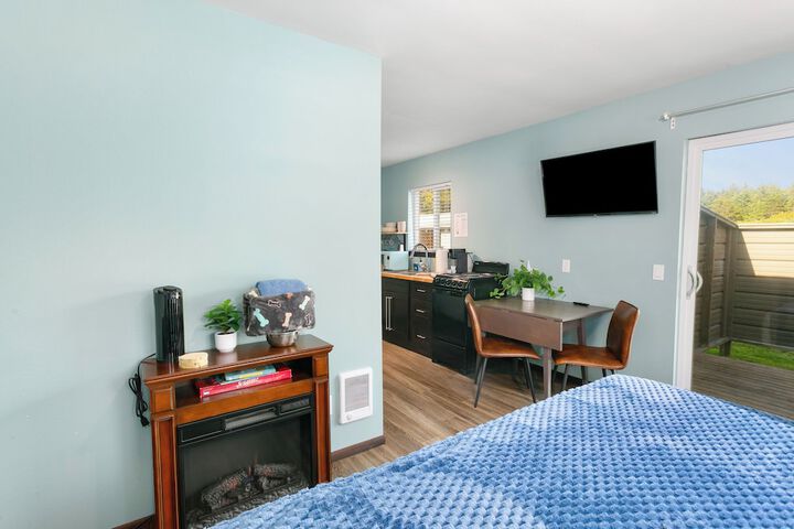 Breakwater Resort