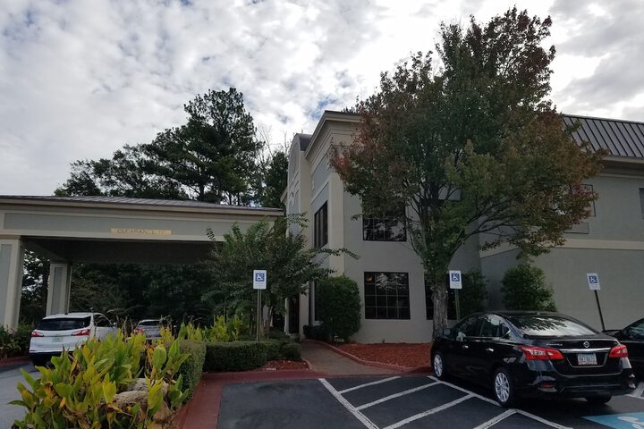 Hotel 2 of 71