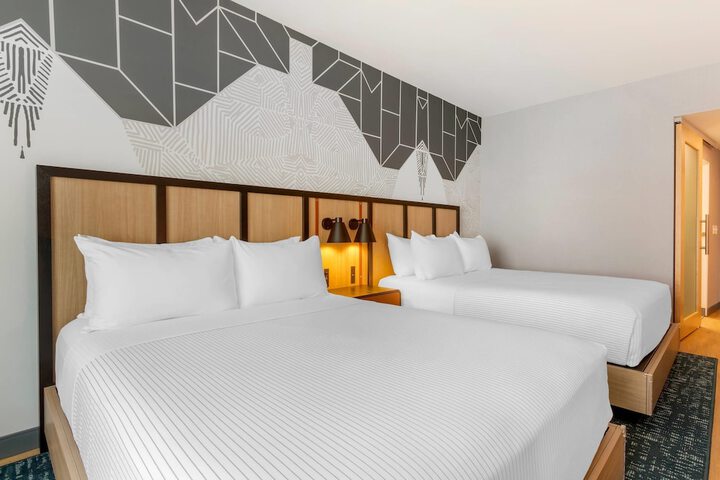 Cambria Hotel Spokane Airport