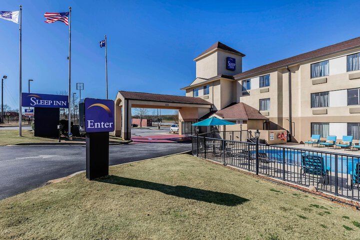 Hotel 4 of 32