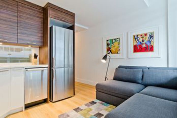 Lido in Kensington by Suite Digs