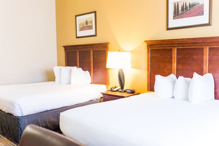 Country Inn & Suites by Radisson Helen, GA