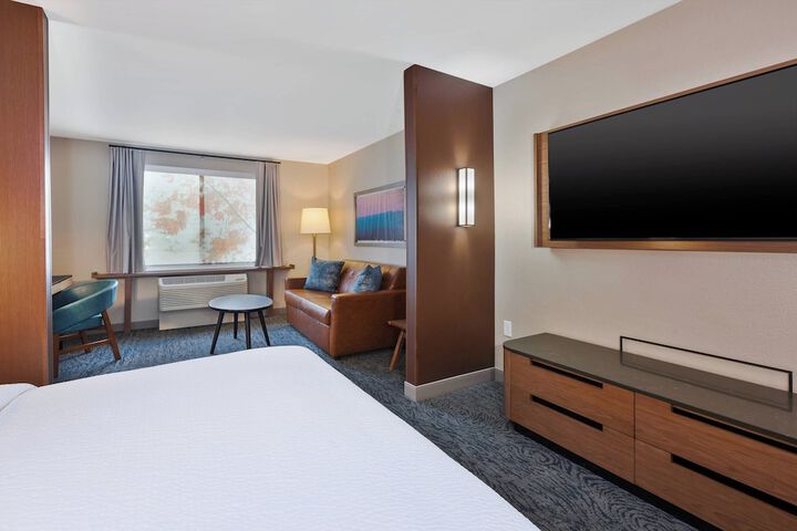 Room 16 of 22