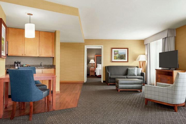 Room 19 of 40