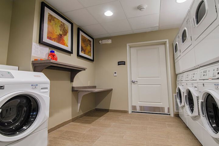 Staybridge Suites Marquette by IHG